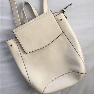 Versatile Bag! Chinese Laundry Backpack Purse!